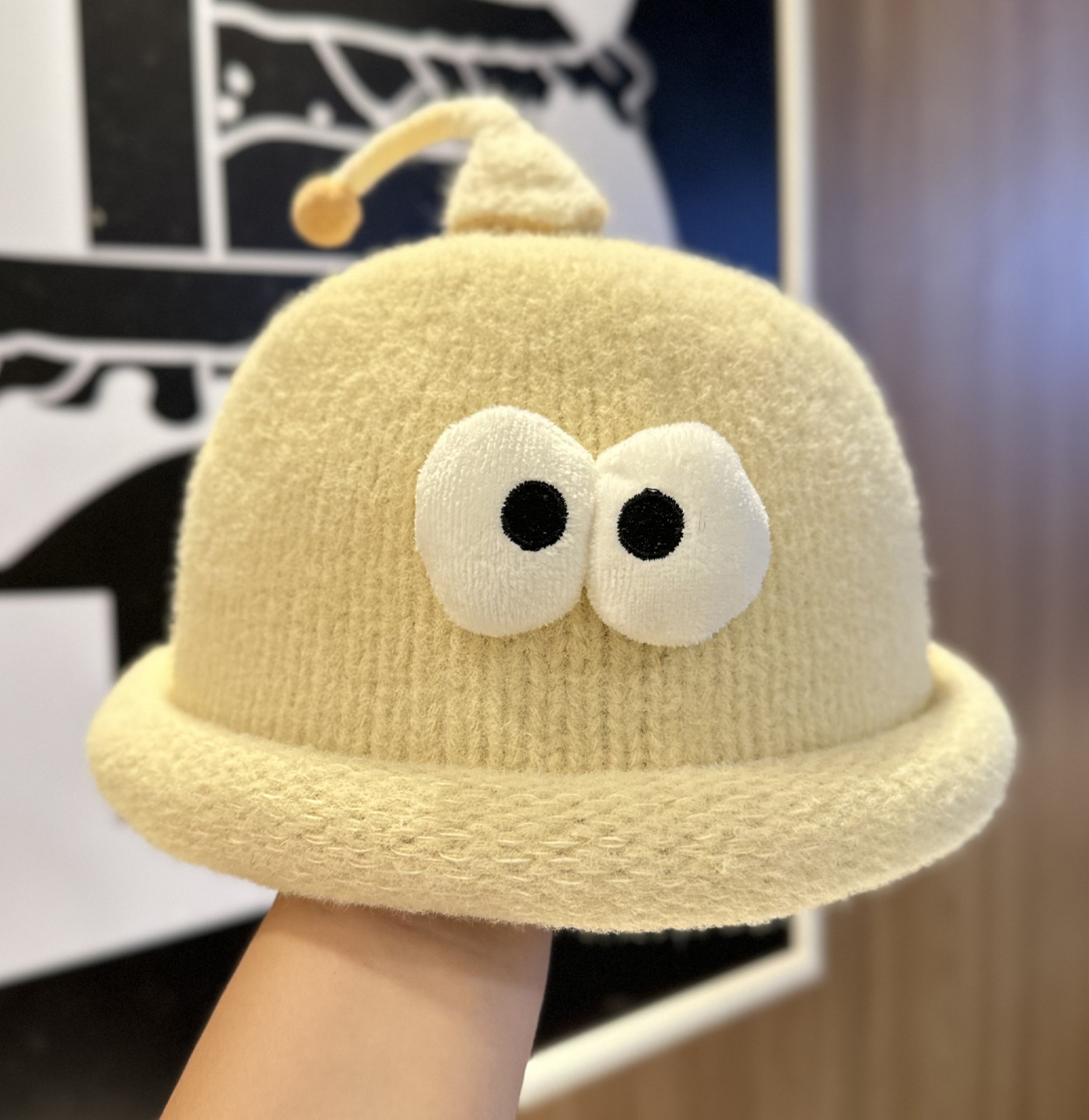 Playful Big-Eyed Garlic Knitte - Beanie Cuffed Knit 评论和价格